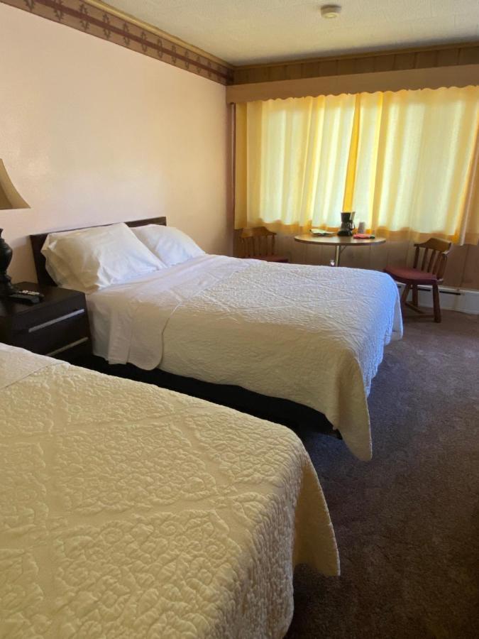 آيرونوود Royal Motel المظهر الخارجي الصورة